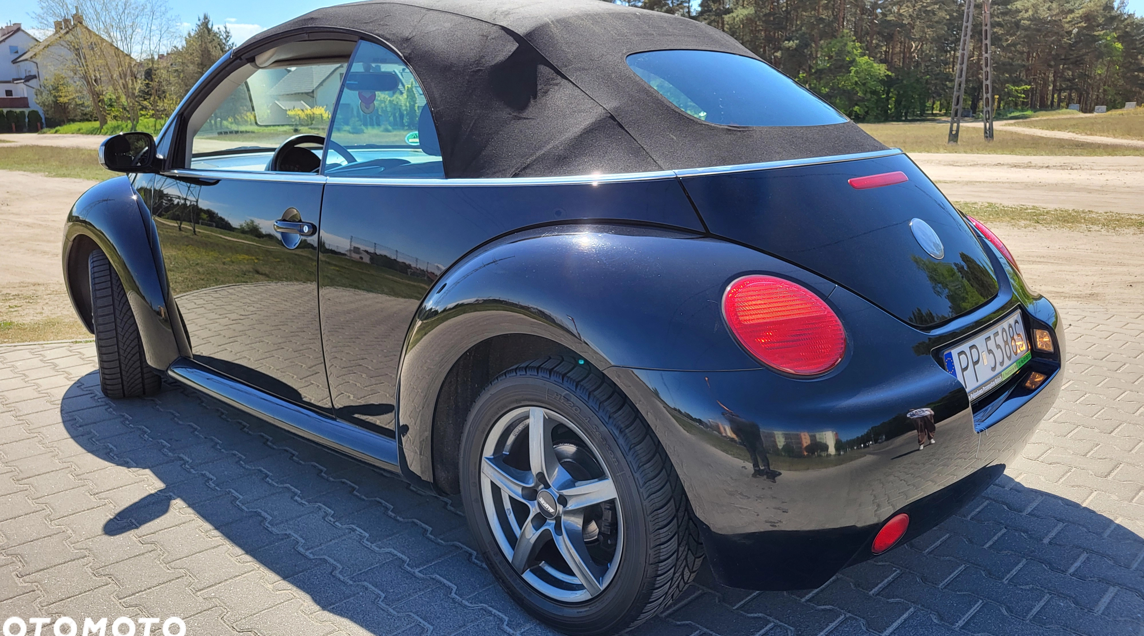 Volkswagen New Beetle cena 12999 przebieg: 185000, rok produkcji 2004 z Piła małe 326